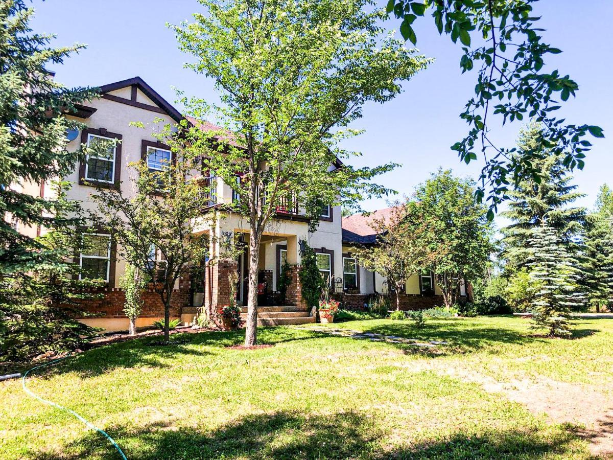 Wolf Creek Bed And Breakfast Ponoka Bagian luar foto