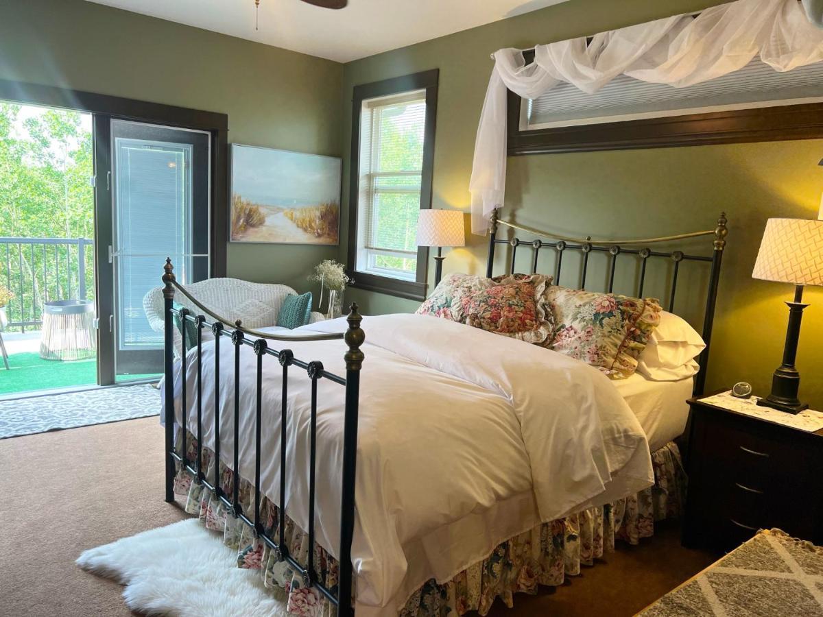 Wolf Creek Bed And Breakfast Ponoka Bagian luar foto
